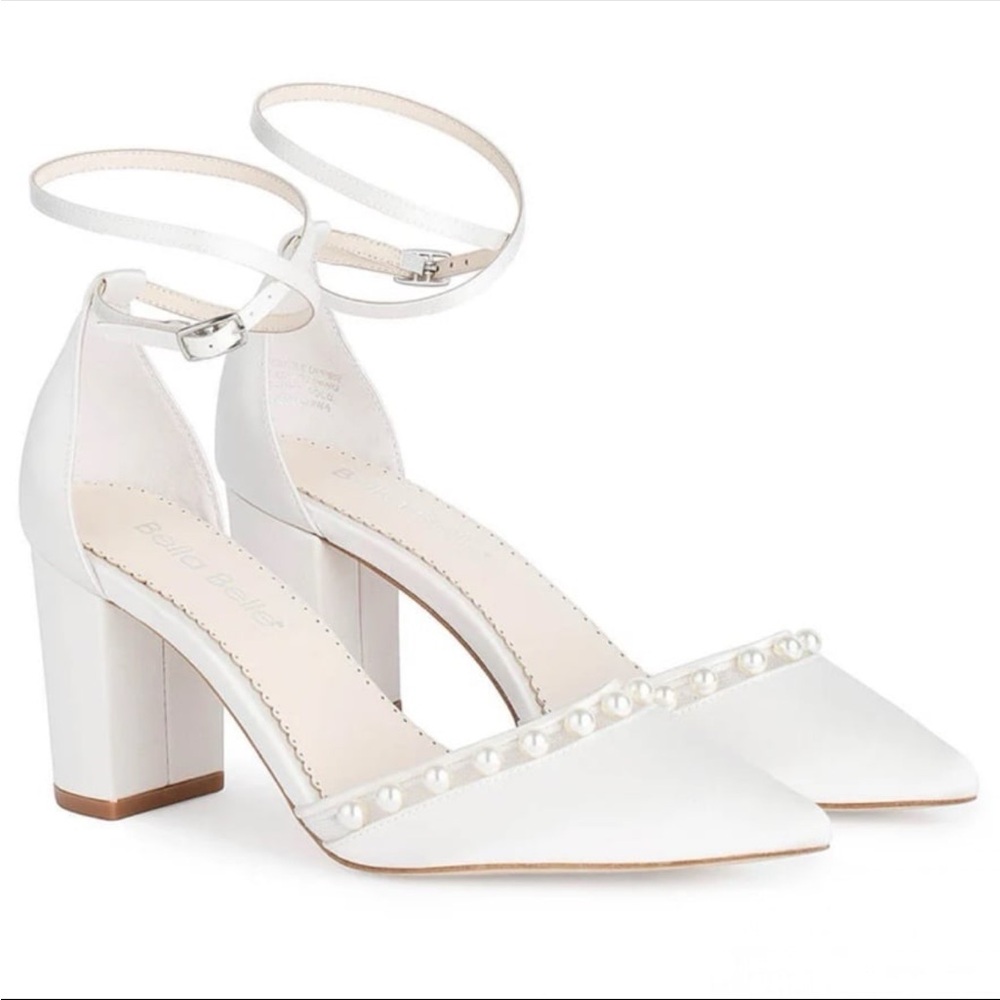 Elegant White Heels with Pearl Detailing